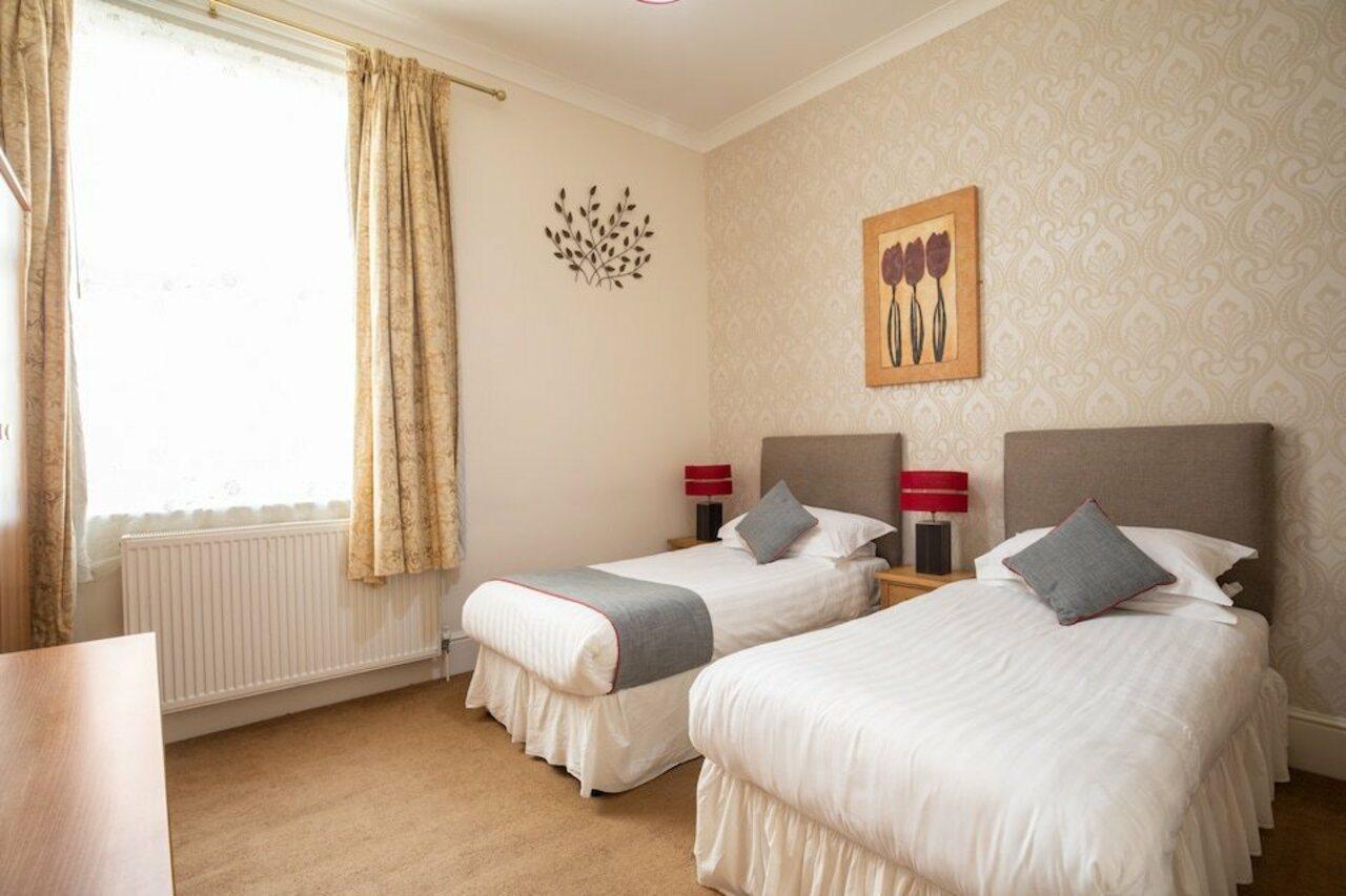 The Berkeley Guesthouse Eastbourne Zewnętrze zdjęcie