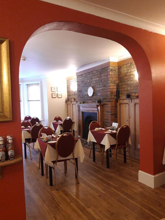 The Berkeley Guesthouse Eastbourne Zewnętrze zdjęcie